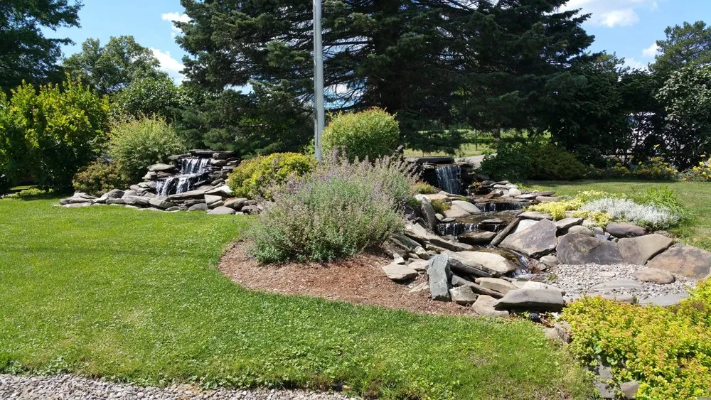 Slide of Steel Edge Contractors