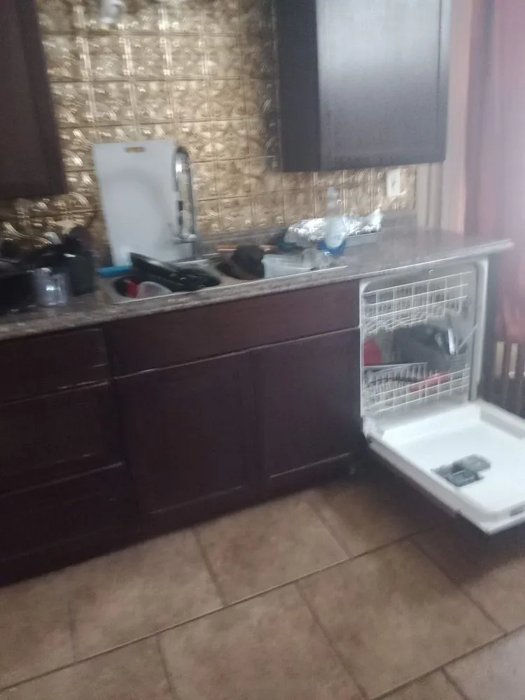 Slide of Steel Edge Contractors