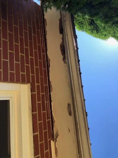 Slide of Steel Edge Contractors