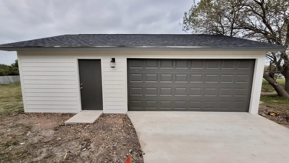 Reliable roof replacement in Spring Branch, TX - Steel Horse Constructors
