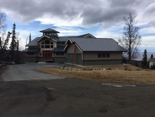 Steel King Construction LLC Logo