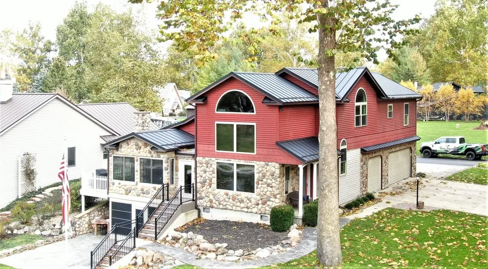 Slide of Steel Master Roofing