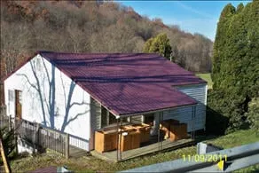 Professional residential roofing service in Northpoint, PA - Steel Roofing Specialists MCFR
