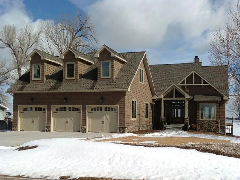 Slide of Steele's Roofing & Construction