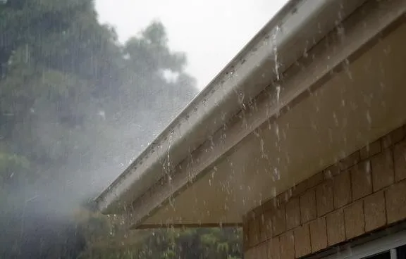 Expert storm damage roof repair with free inspection in Holtwood, PA by Steepside Roofing