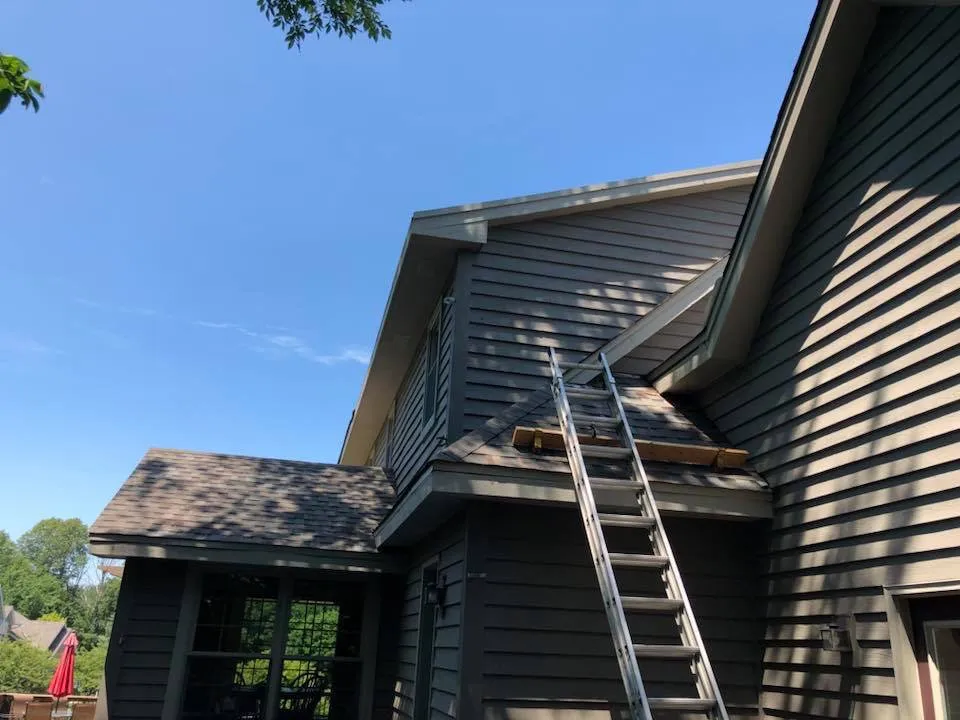 Slide of Steeves Home Improvements