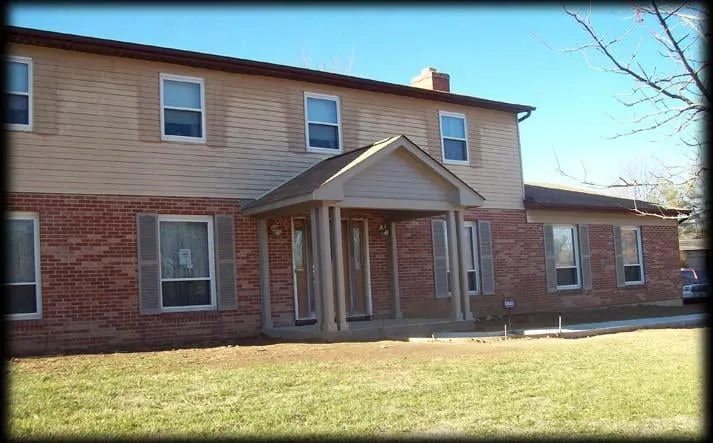 Slide of Stein Const Bldrs & Remodlrs