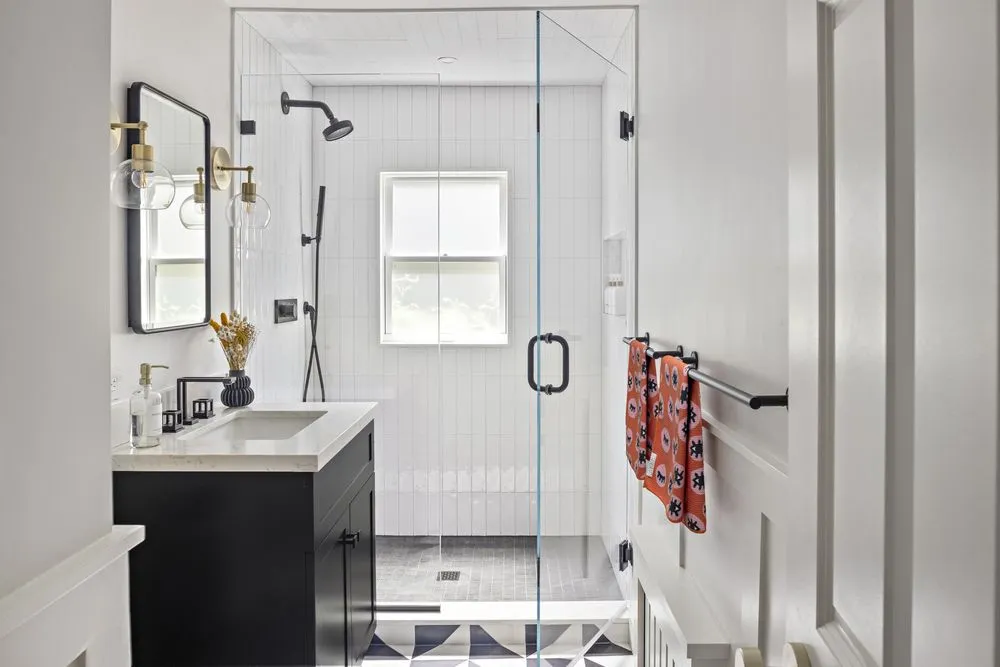 Slide of Stella Construction & Home Services