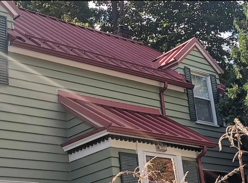 Slide of Stellar Roofing & Construction