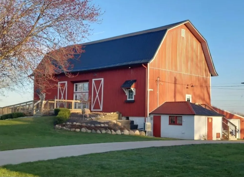 Slide of Stellar Roofing & Construction