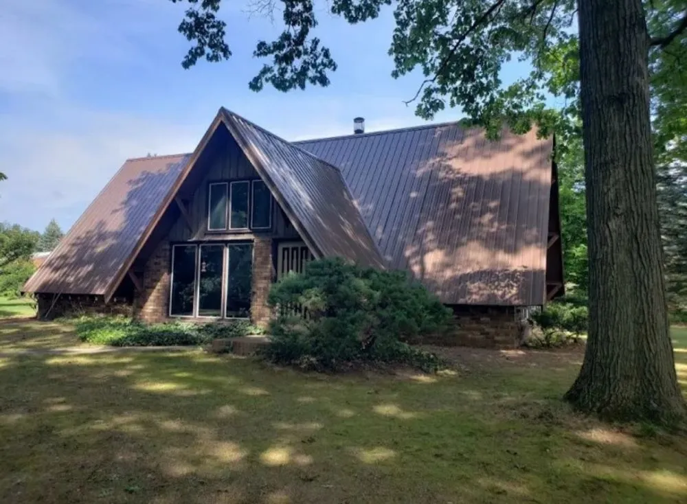 Slide of Stellar Roofing & Construction