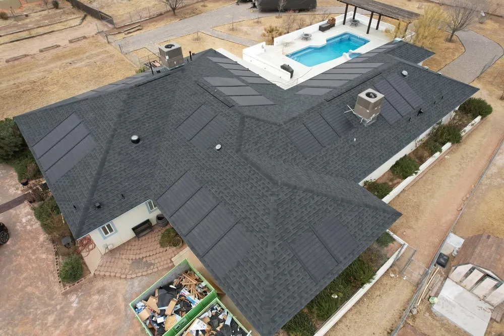 Slide of Stellar Roofing