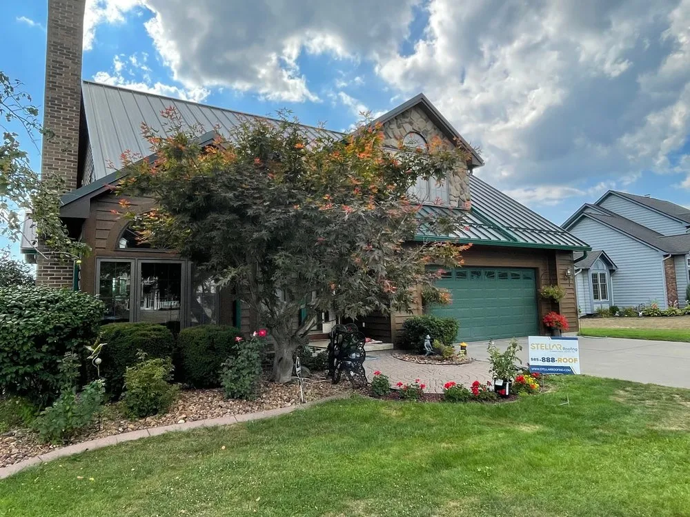 Slide of Stellar Roofing