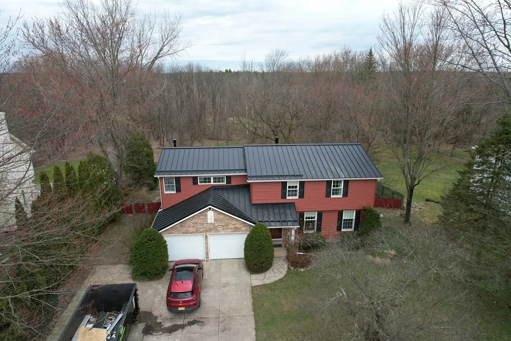 Slide of Stellar Roofing