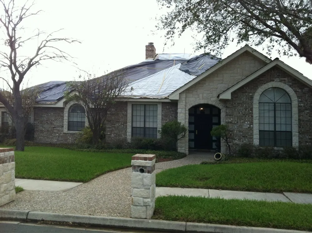 Slide of Stephanie Romo Roofing