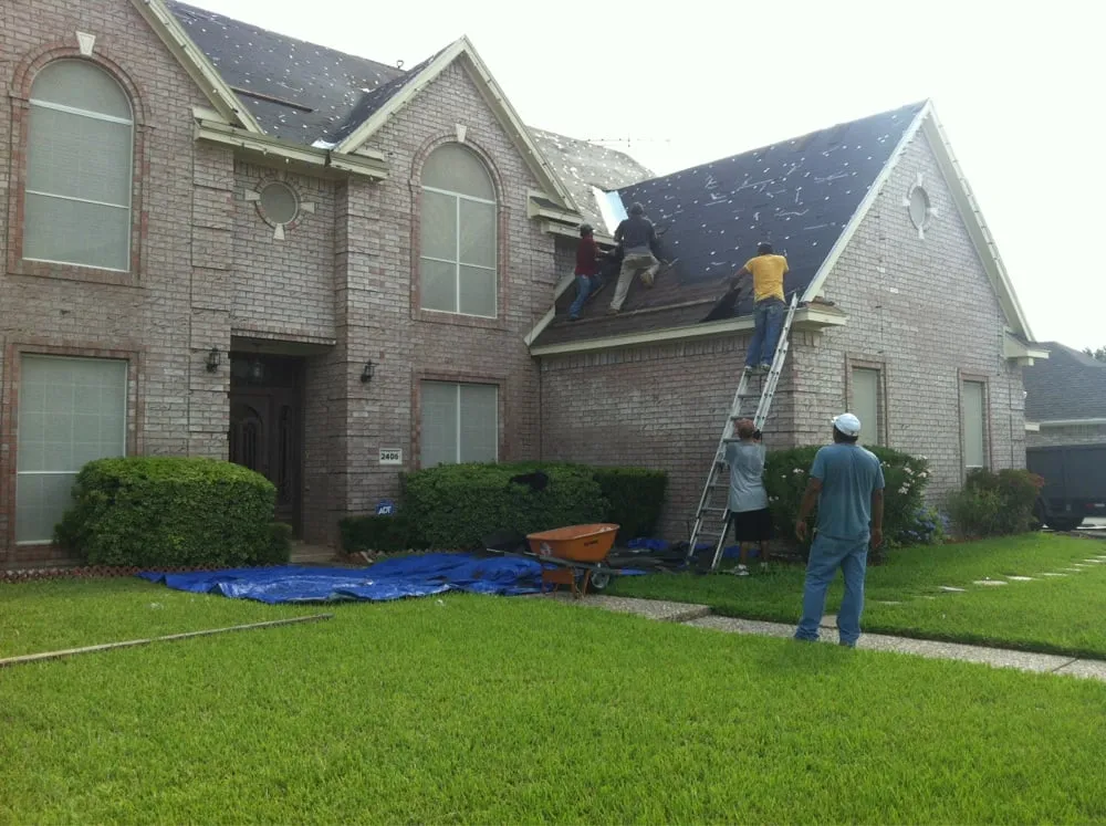 Slide of Stephanie Romo Roofing