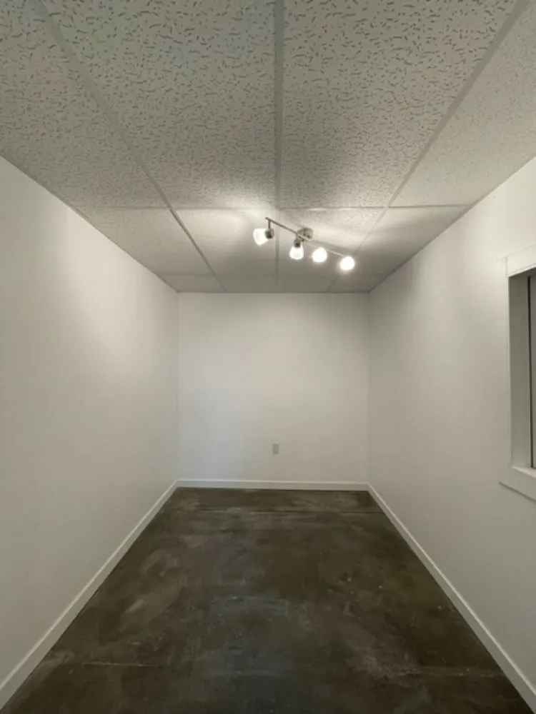 Slide of Stephens Unlimited