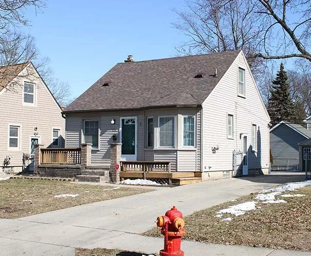 Slide of Sterling Construction