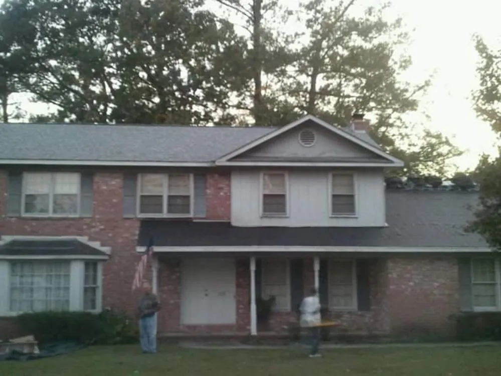 Expert roof leak repair for homes in Bonneau, SC by Sterling Contracting Services