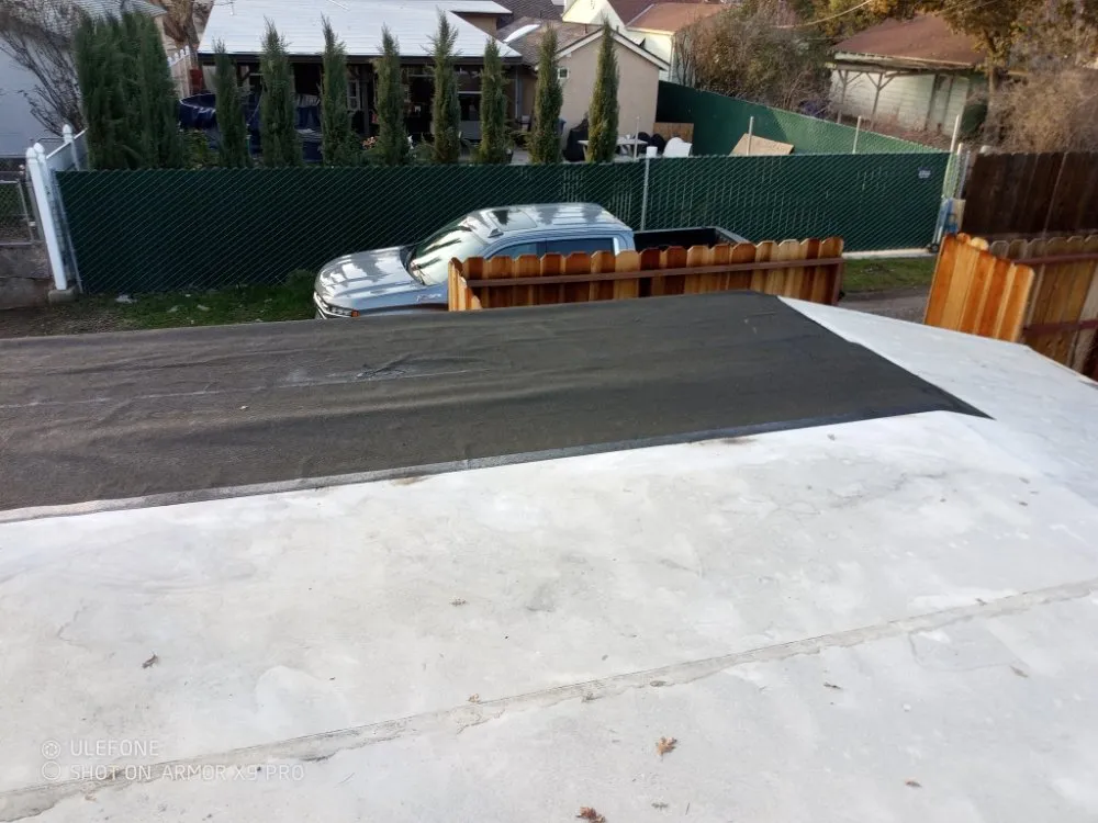 Slide of Steve Roofing