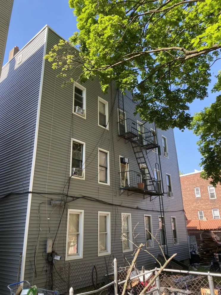 Slide of Steve Siding and Gutters