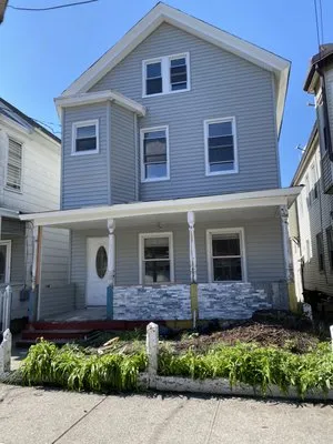 Steve Siding and Gutters