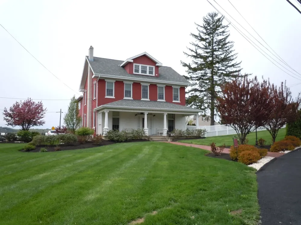 Emergency shingle roofing service experts serving Orefield, PA - Stevenson Contracting