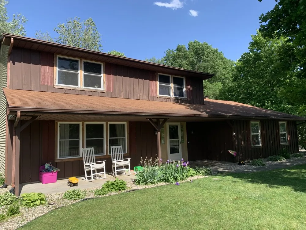 Slide of Steve's Roofing