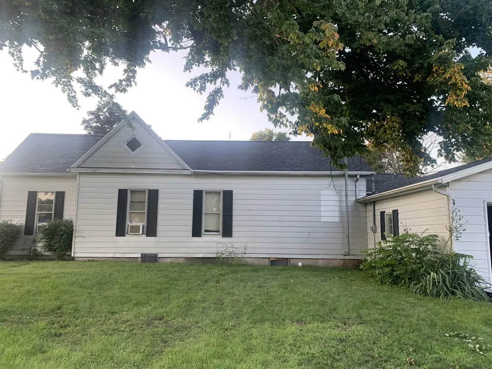 Slide of Steve's Roofing