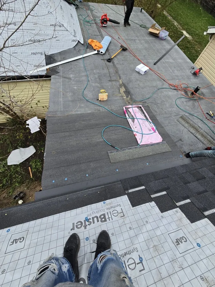 Slide of Stgo General Contractor