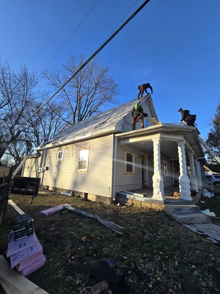 Slide of Stgo General Contractor