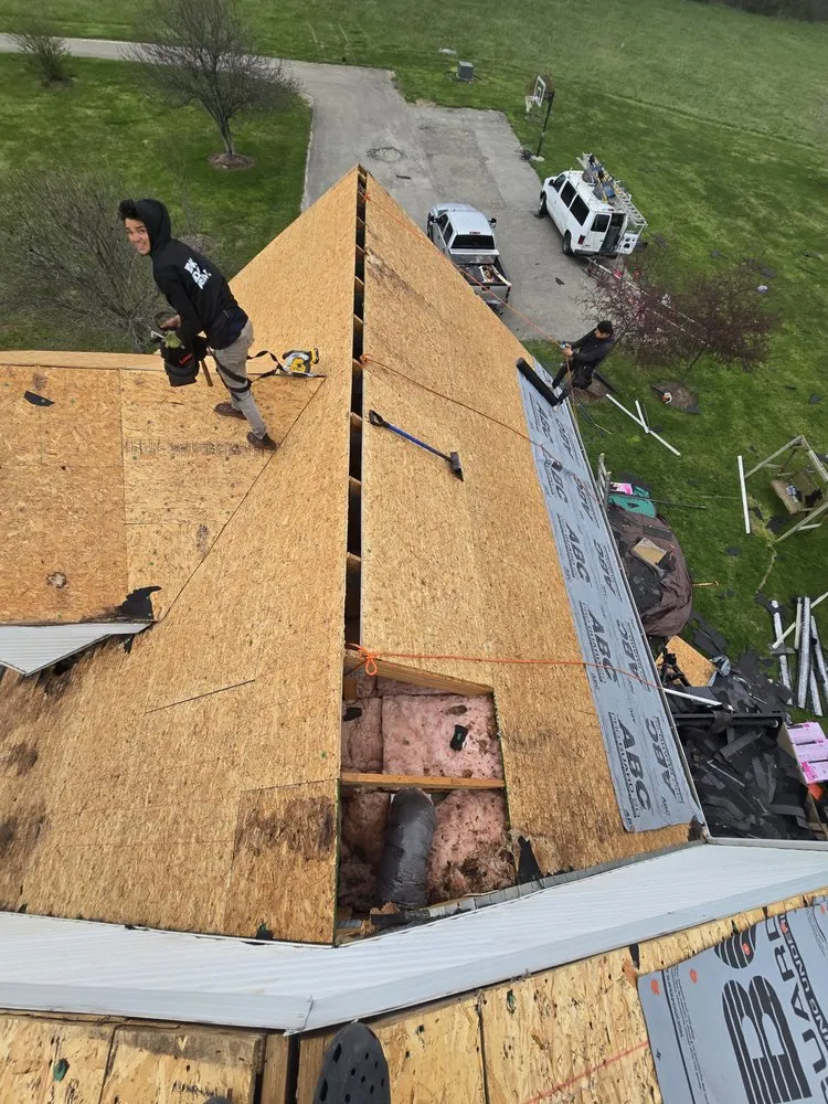 Slide of Stgo General Contractor