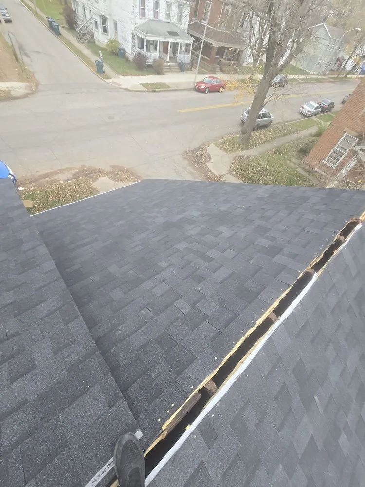 Slide of Stgo General Contractor