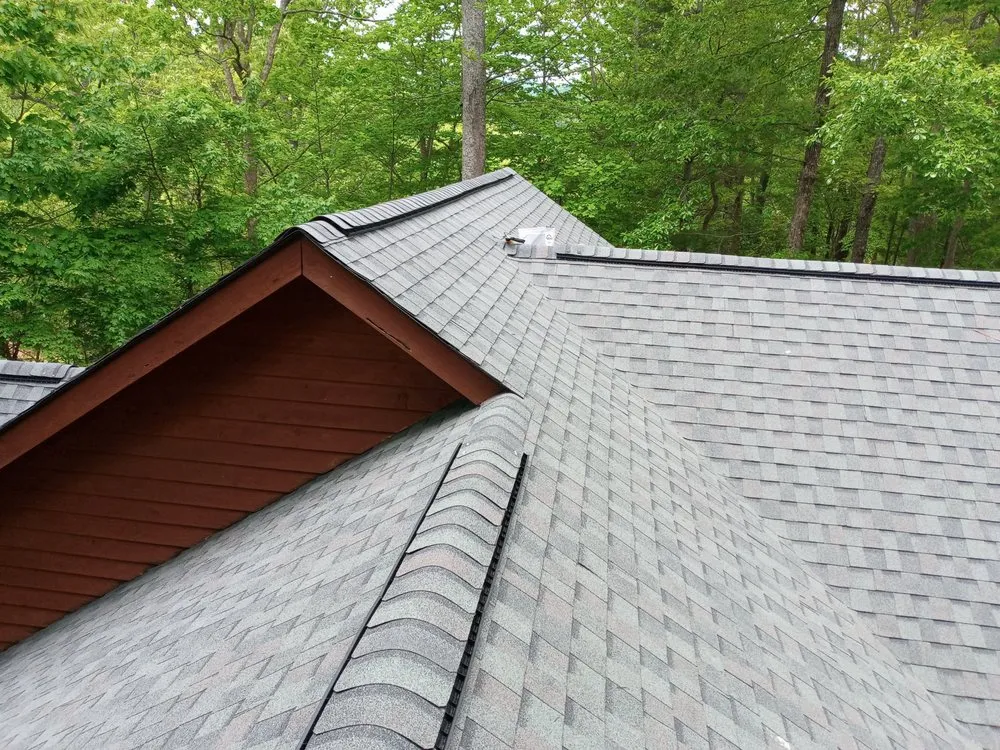 Local roof replacement experts serving Arden, NC - Stilwell Roofing