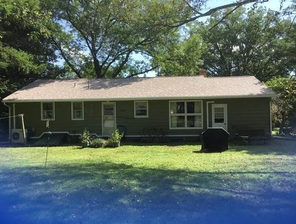 Local roof replacement experts serving Spring Mills, PA - Stoltzfus Bros Construction