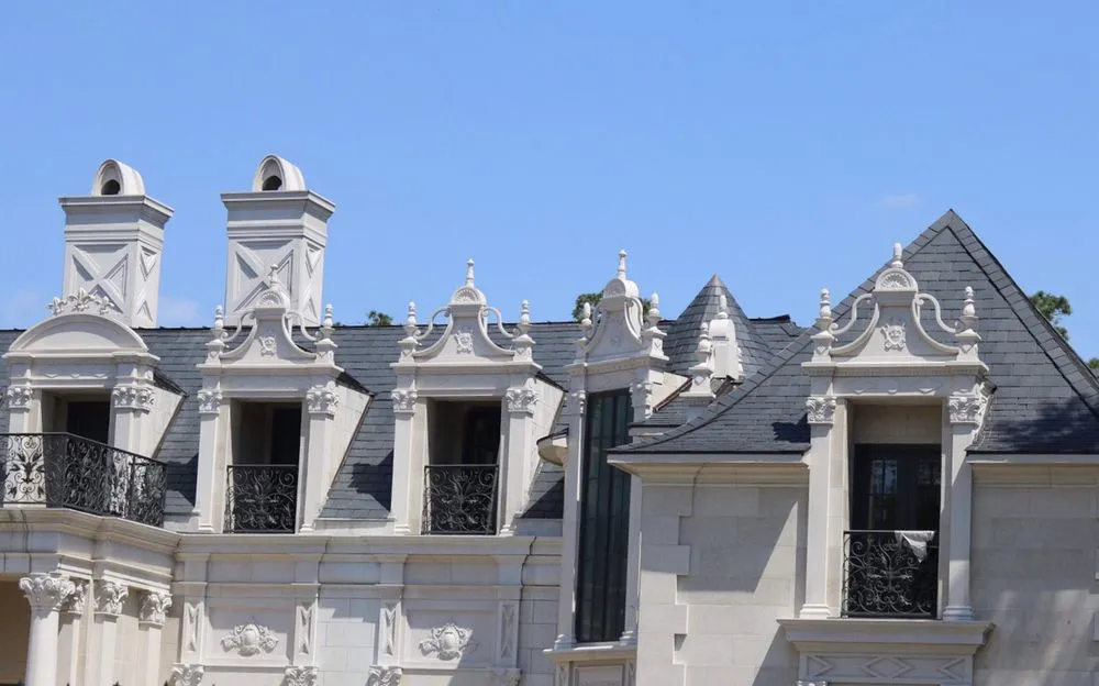 Slide of Stone Gate Roofing