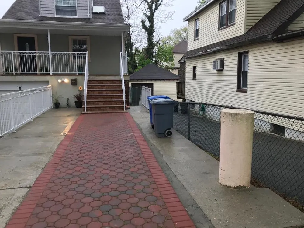 Slide of Stonebridge Construction