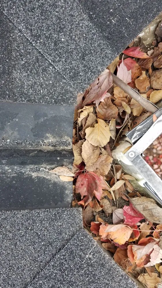 Slide of Stonebrook Exterior