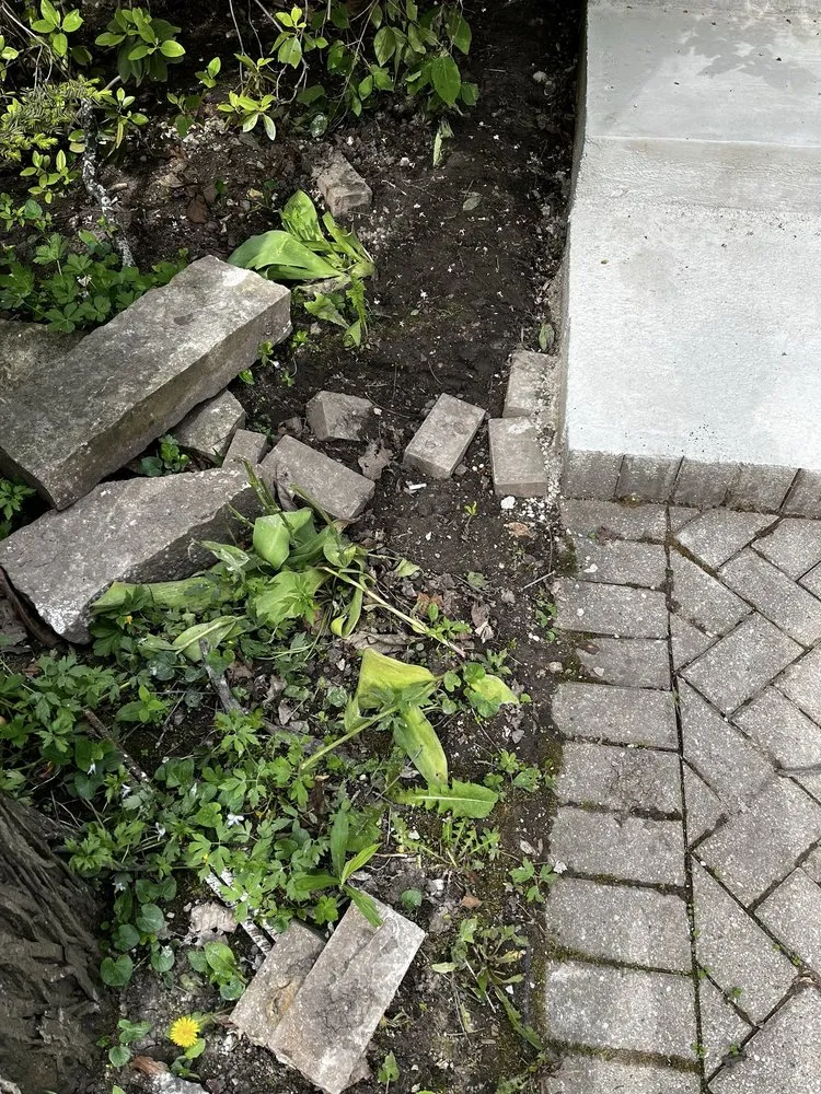 Slide of Stonemasters Paving and Masonry