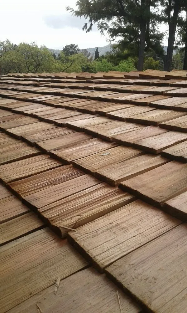 Slide of Stoneridge Roofing