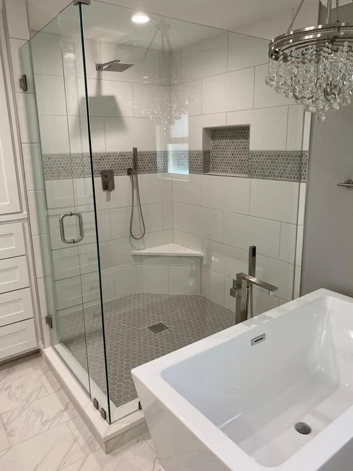 Slide of Stonewall Roofing & Construction