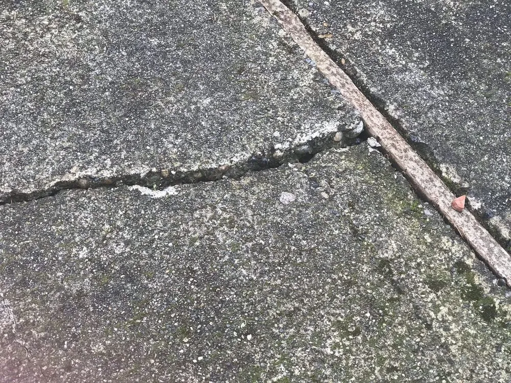 Slide of Stoneway Roofing Supply