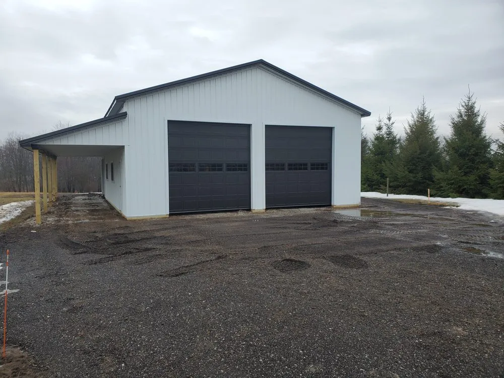 Slide of Stoneycreek Builders