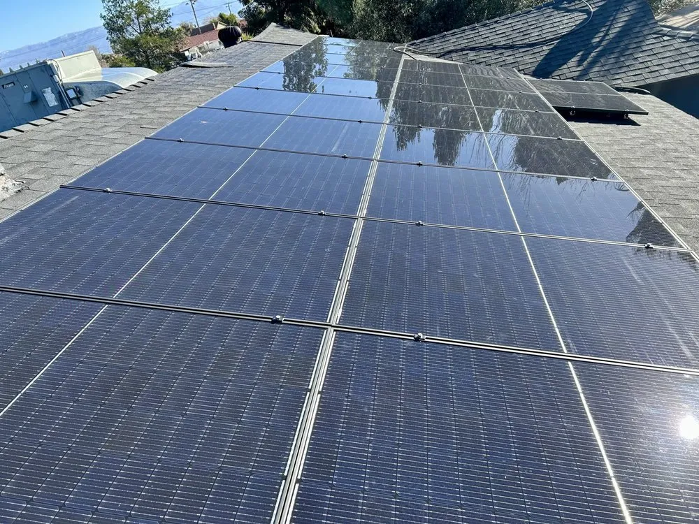 Slide of Storage Solar