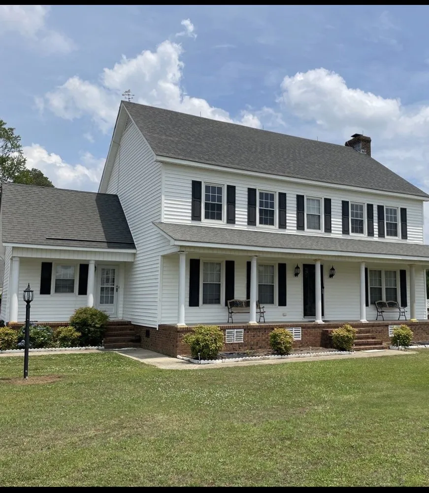 Top-rated roof leak repair experts serving Iron station, NC - Storm Damage Construction
