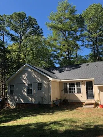 Trusted roof installation for homes across Iron station, NC - Storm Damage Construction