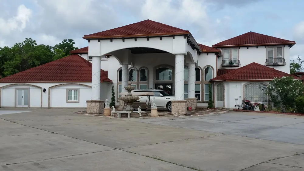 Slide of Storm Guard