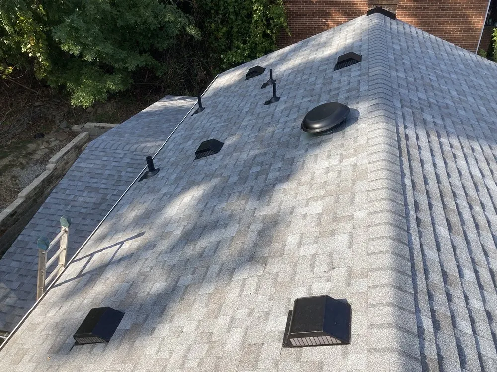 Slide of Storm Guard Roofing and Construction