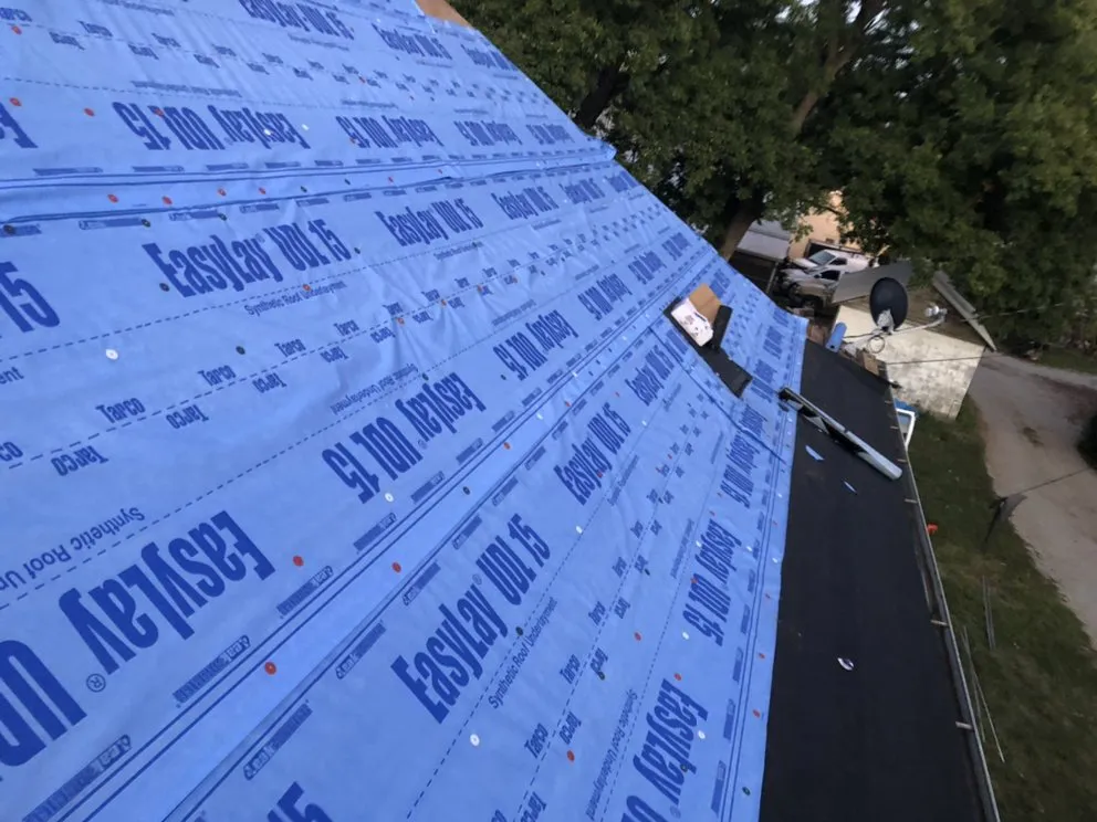 Slide of StormMaster Roofing & Gutters