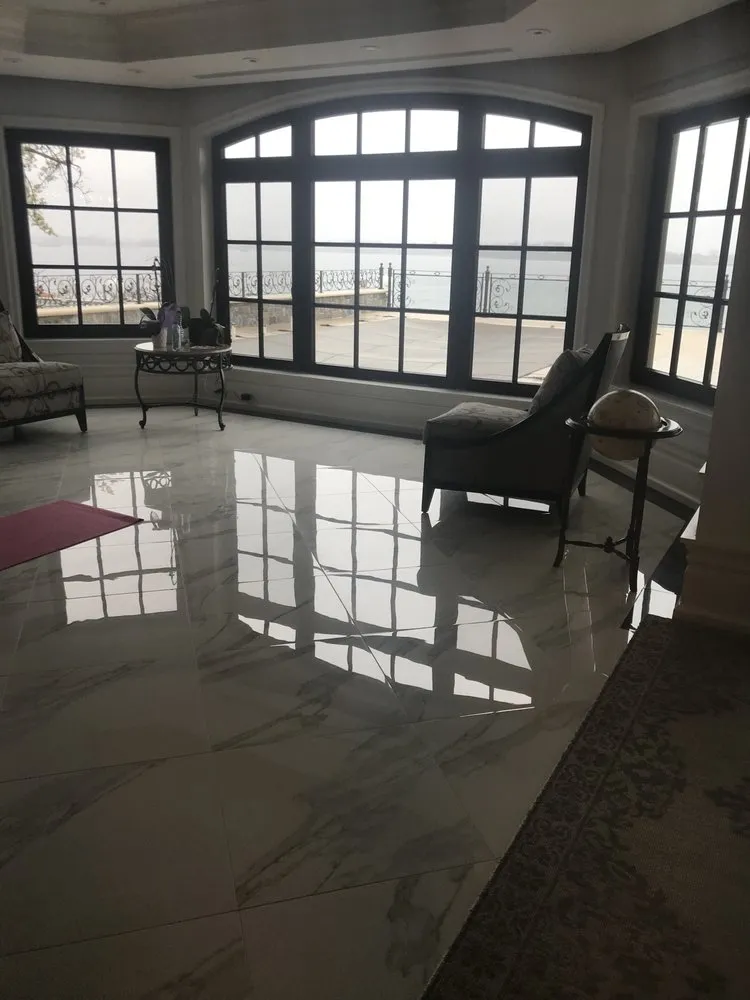 Slide of Straight - Up Contracting